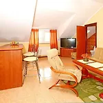 Goscinne Panda Homestay Karwia